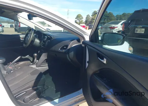 2016 Dodge Dart Sxt from USA, damaged, VIN 1C3CDFBB1GD629633